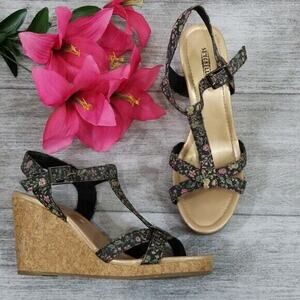Seychelles Black Floral Print Fabric T-Strap Wedge Sandals Women's 9